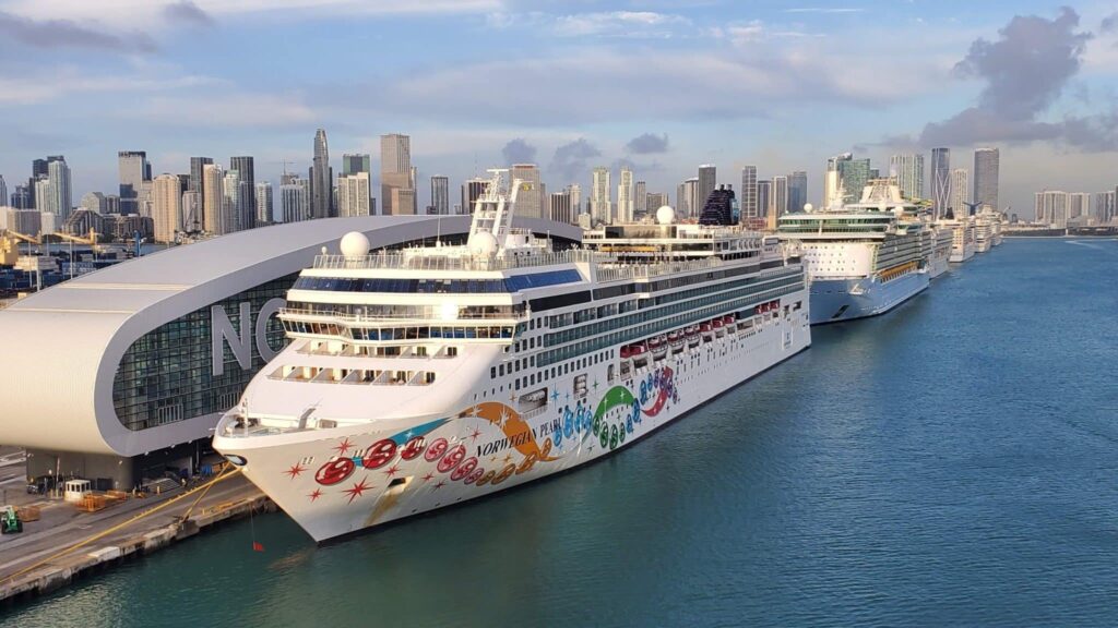 Norwegian Now Offering Late Check-Out at 1:00 PM on Last Day of Cruise