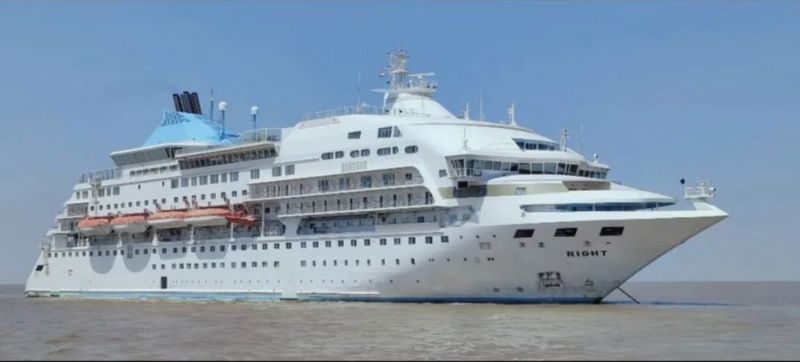 Former Celestyal Crystal Beached for Scrapping – Cruise Industry News